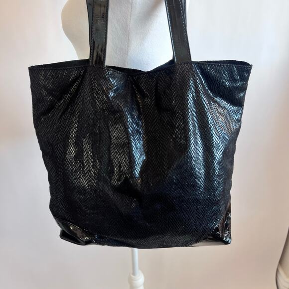 JIMMY CHOO PARFUM BLACK SPARKLE FAUX SNAKESKIN LARGE TOTE SHOULDER TRAVEL BAG - Picture 2 of 13